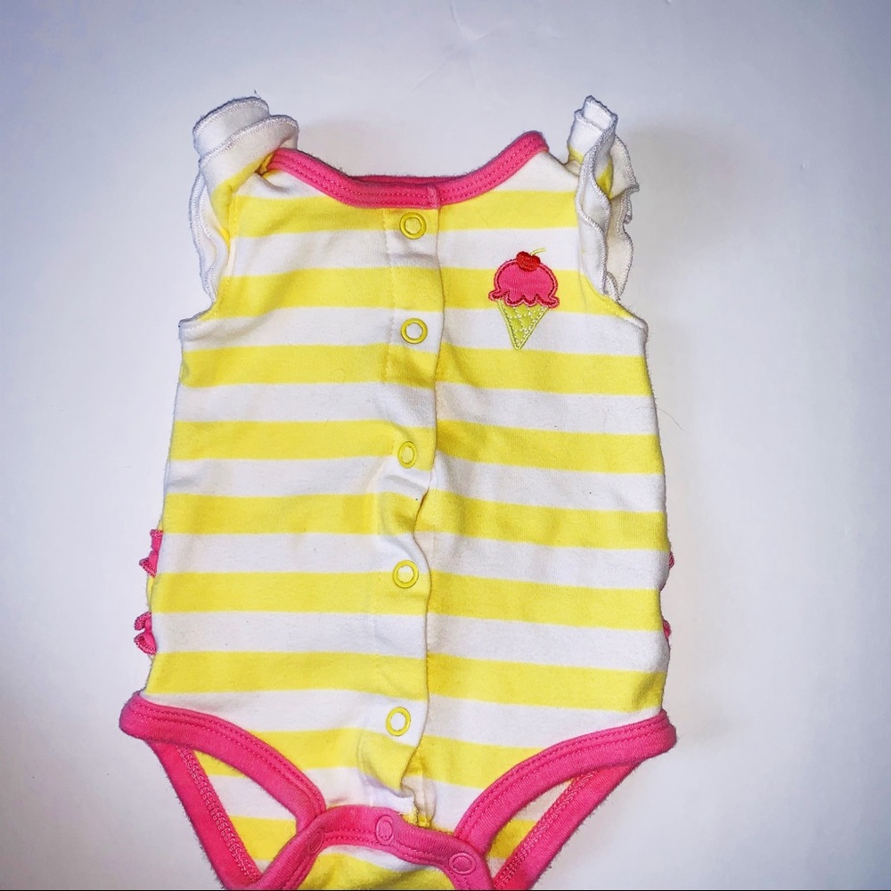 Carters Newborn Onesie 10/$10